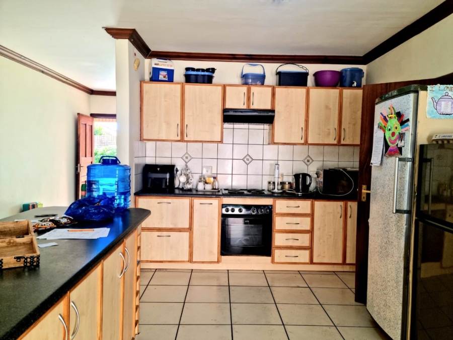 4 Bedroom Property for Sale in Roylglen Gardens Northern Cape